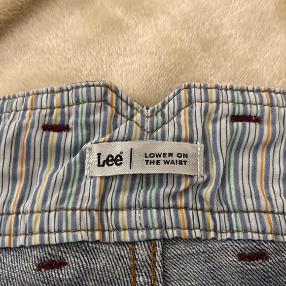 Denim capris - Picture 3 of 5